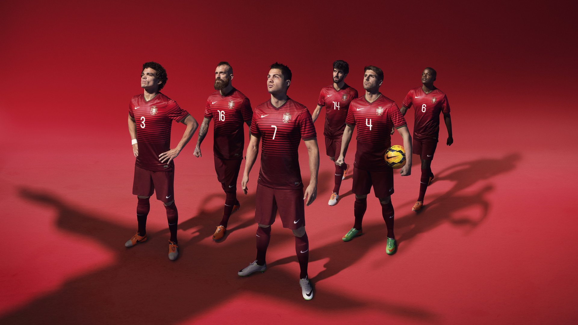 塞内加尔提前终结悬念，库尔图瓦压力下完成爆发—绿茵场上的命运交响