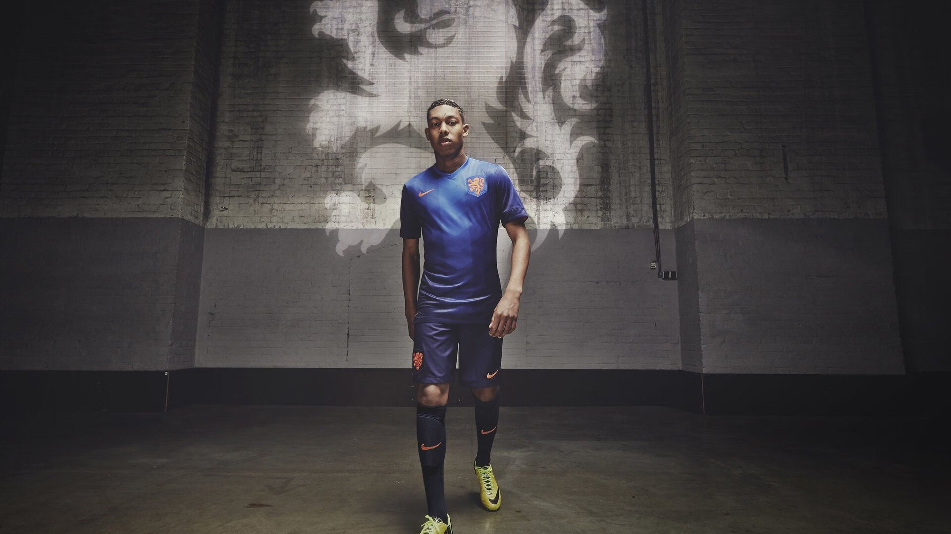 当纽约铁血遇上江南灵巧，小贾伦如何以一己之力改写中美篮球对话剧本